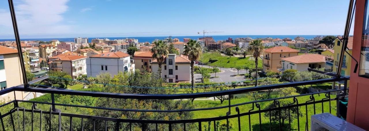Very Cosy House With Fabulous Sea View! بيترا ليغوري المظهر الخارجي الصورة